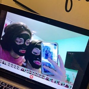 Meet your Posher, Brookelyn